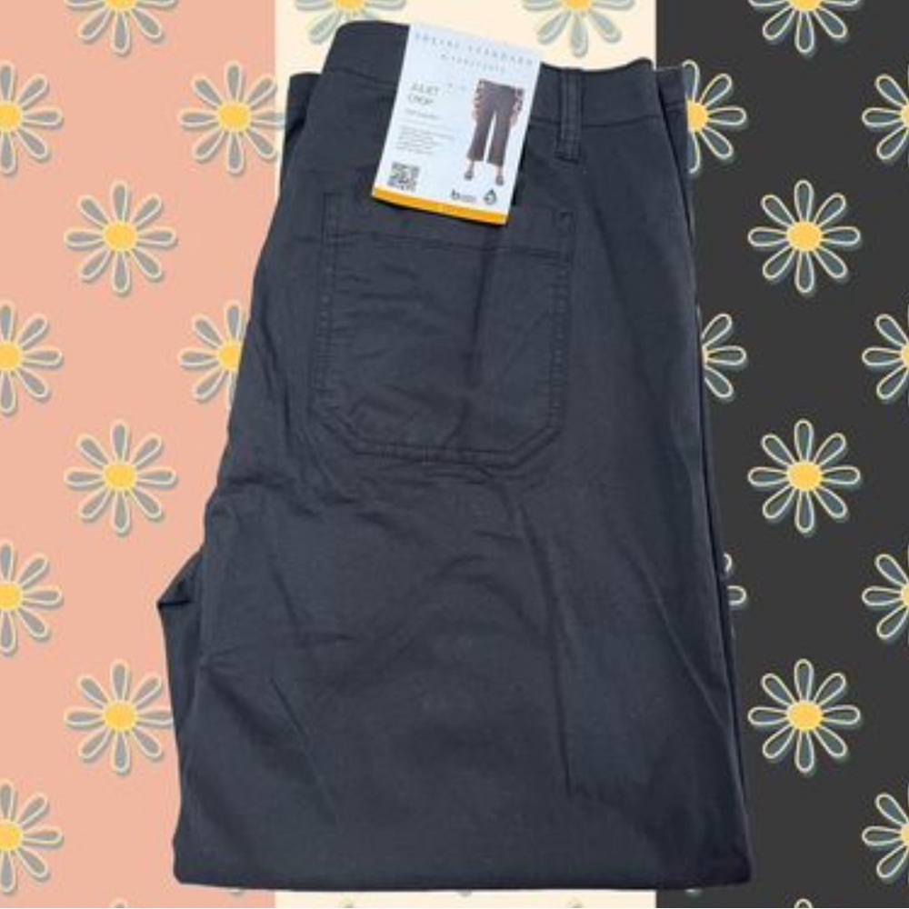 Social Standard by Sanctuary Ladies Juliet Twill Crop Pant